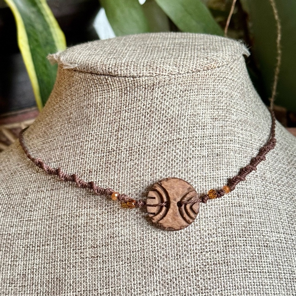 Boho button micro macrame necklace